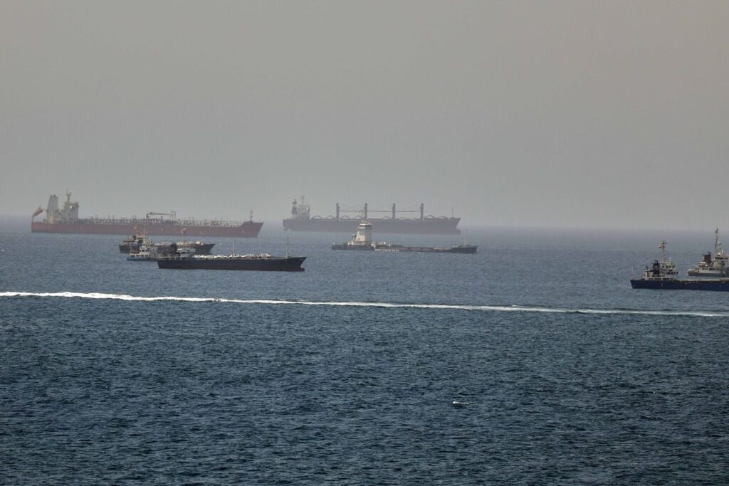 Mediators push US-Iran talks in Qatar and Oman to avert escalation | US-Israel war on Iran News
