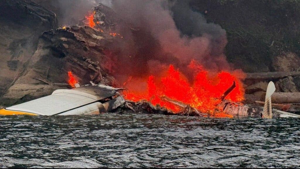 Kenmore Air seaplane makes emergency landing near Sucia Island, Washington