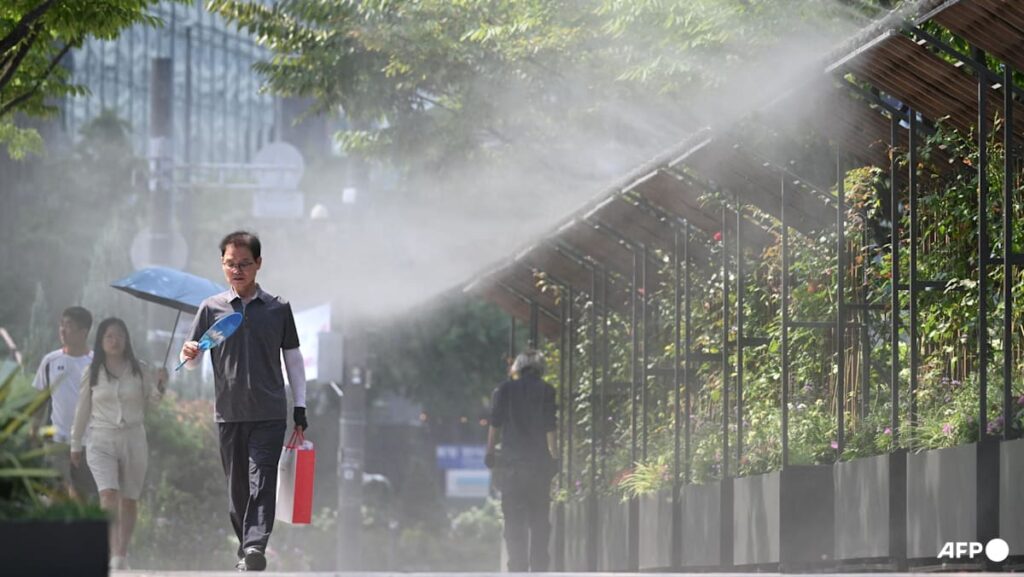 South Korea’s Lee urges authorities to step up support as heatwave kills 16