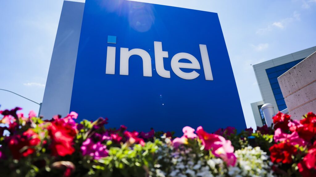 Intel upsizes stock offering to $20 billion at $95 per share