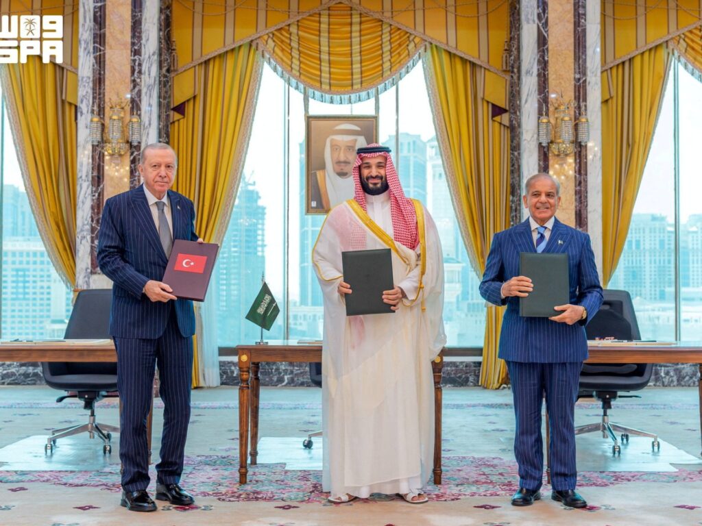 Top officials from Turkiye, Saudi Arabia, Pakistan to meet in Istanbul | Military News