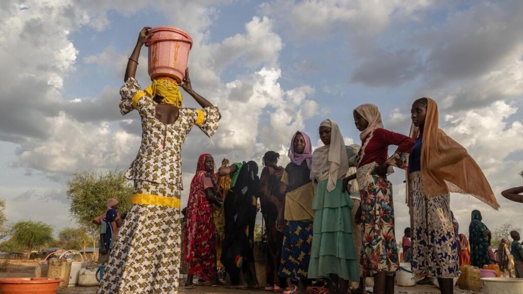 Hundred dead in Central African Republic mine collapse