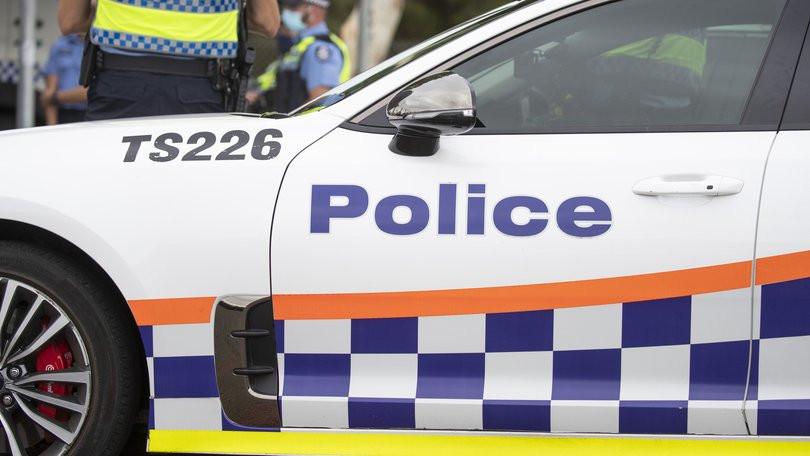 Thornlie stabbing: 16yo boy charged with attempted murder after 17yo boy found injured at Coronet Court home