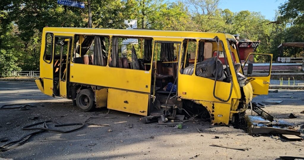 At least five killed in Russian air attacks on Ukraine | Russia-Ukraine war News