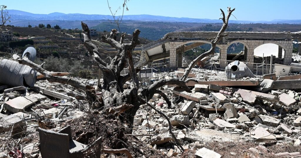 Beirut port blast anniversary overshadowed by new wave of destruction | Israel attacks Lebanon News
