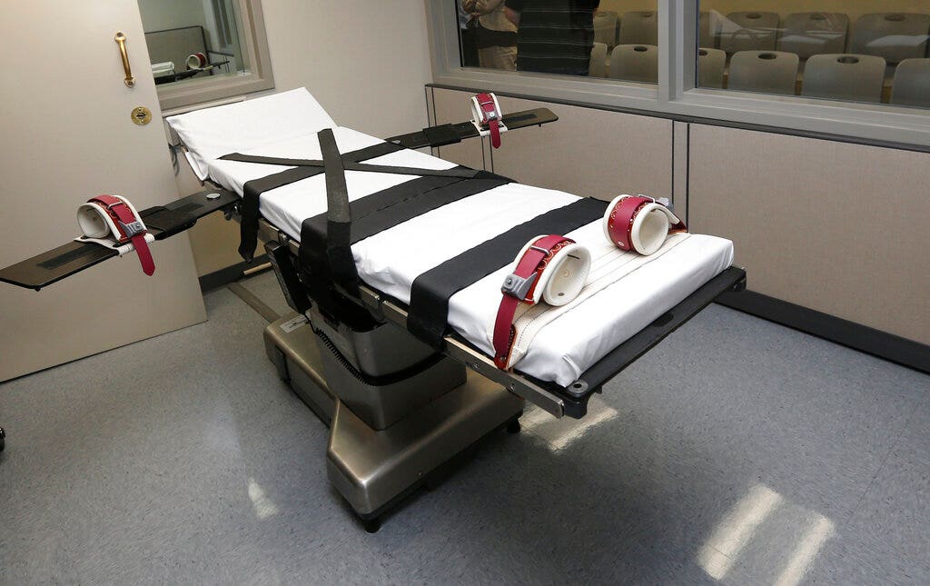 Mississippi law adds death penalty for child sexual battery cases