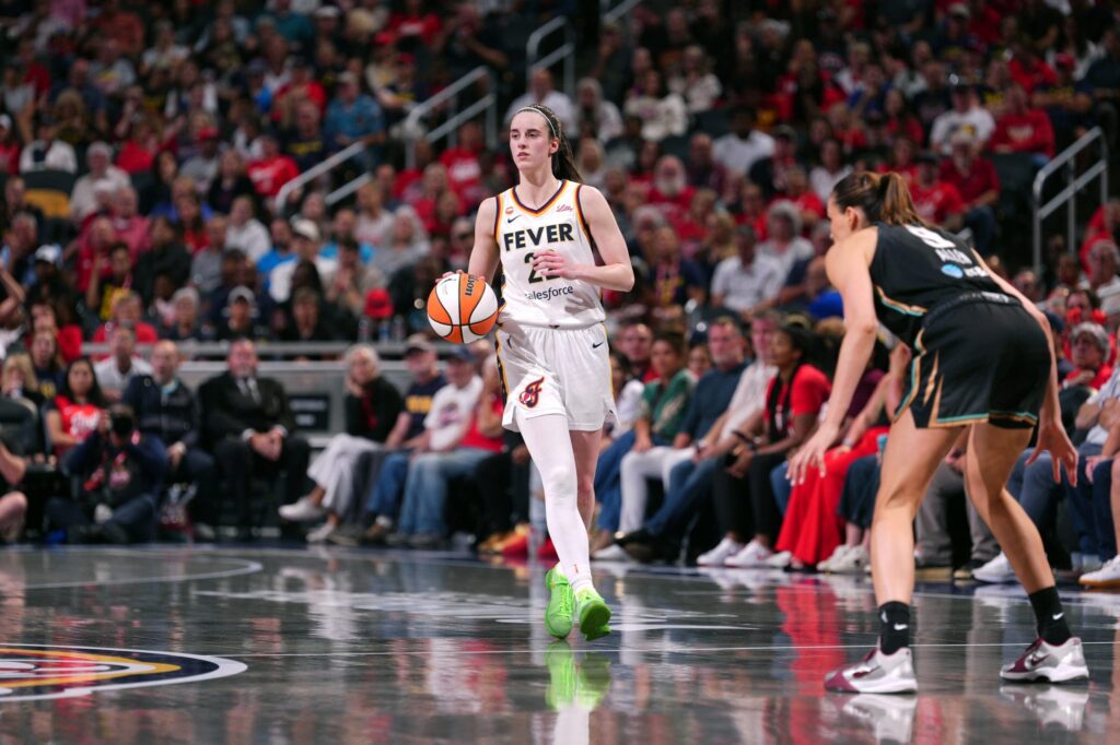 Caitlin Clark, Kelsey Mitchell power Fever past Liberty, lift Indiana atop Eastern Conference