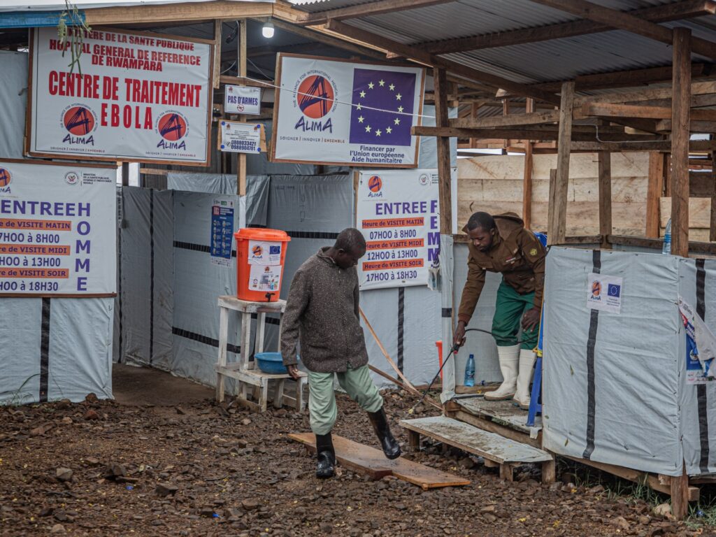 More than 16,000 doses of Ervebo vaccine arrive in Ebola-hit DR Congo | Ebola News