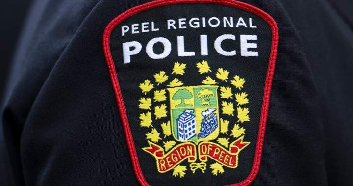 9 people found clinging to capsized vessel rescued near Port Credit Marina