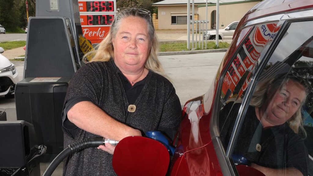 Jim Chalmers puts fuel retailers on notice, as drivers brace for end of excise relief
