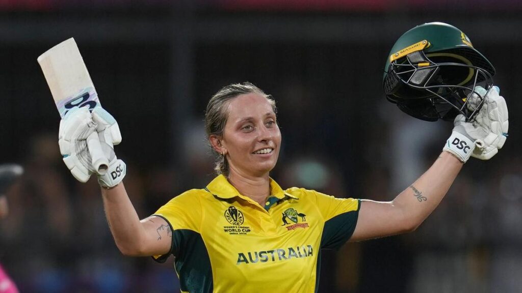Aussie ends dramatic week with The Hundred trophy