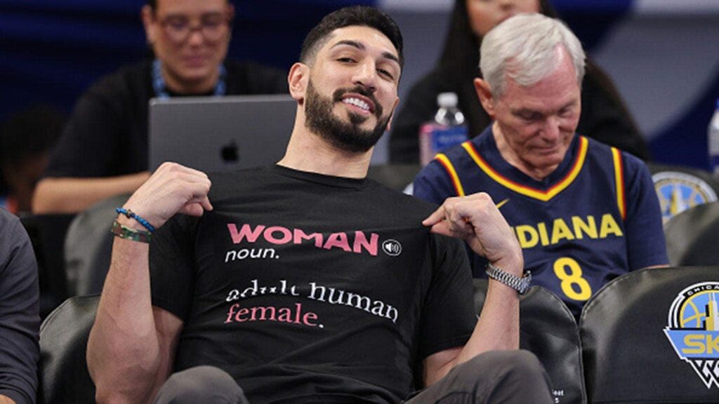 Enes Kanter Freedom met with hostile WNBA fans en route to Fever-Sky matchup