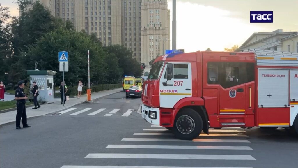 Three dead including female bomber in Moscow restaurant attack | Russia-Ukraine war News