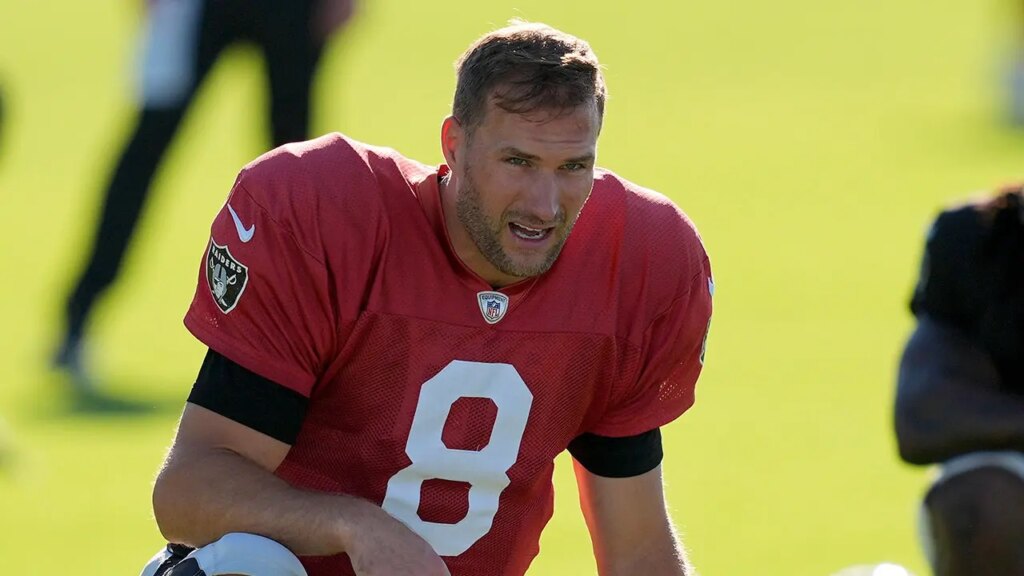 NFL news: Raiders’ Kirk Cousins, Maxx Crosby get into training camp scuffle