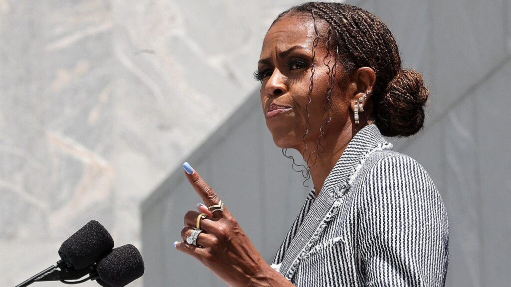 Michelle Obama faces backlash over empty nest comments to Stewart