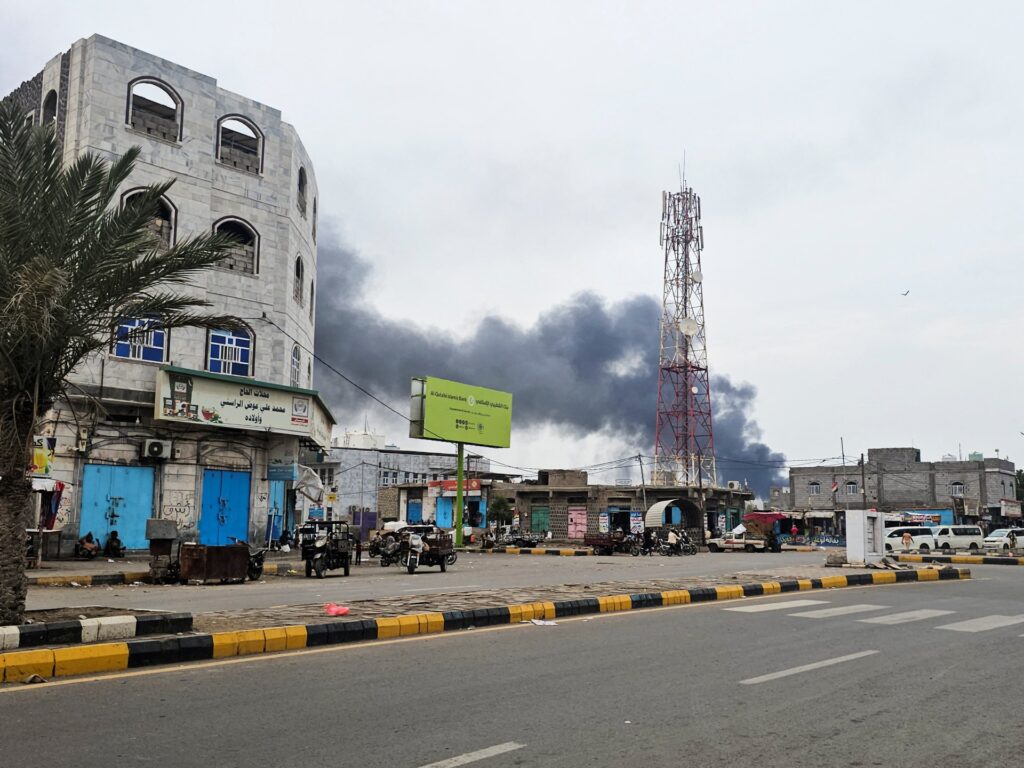 Yemeni government escalates attacks against Houthis: What’s next? | Conflict News