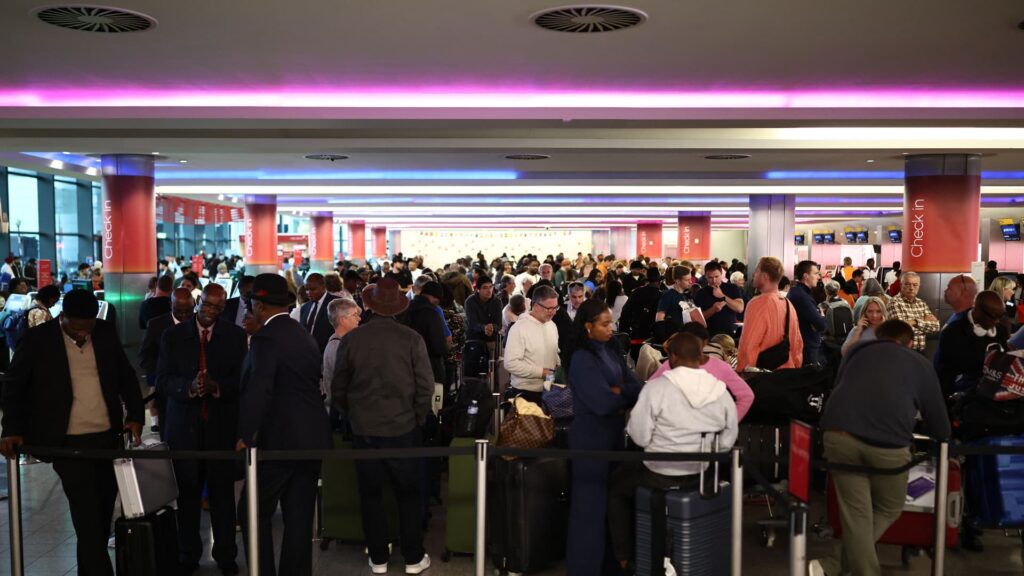 UK air traffic chief rules out cyber attack after chaos at Heathrow