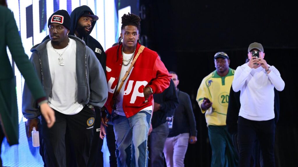 San Francisco 49ers stars get taste of AFL finals ahead of historic MCG clash