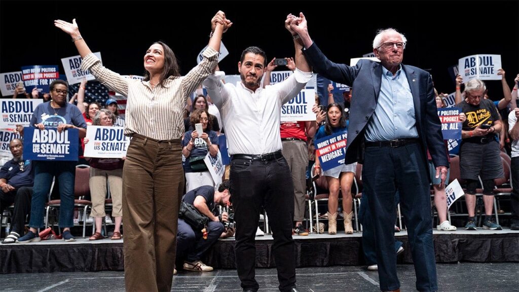 Sanders claims Democratic donors want El-Sayed to lose Michigan race