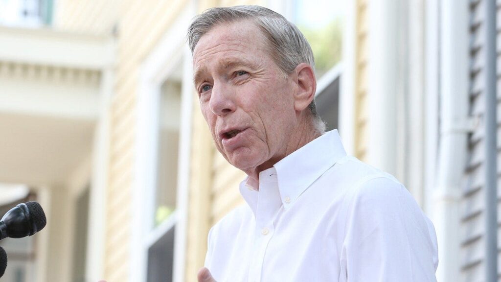 Rep. Stephen Lynch defeats progressive challenger in MA-8 primary