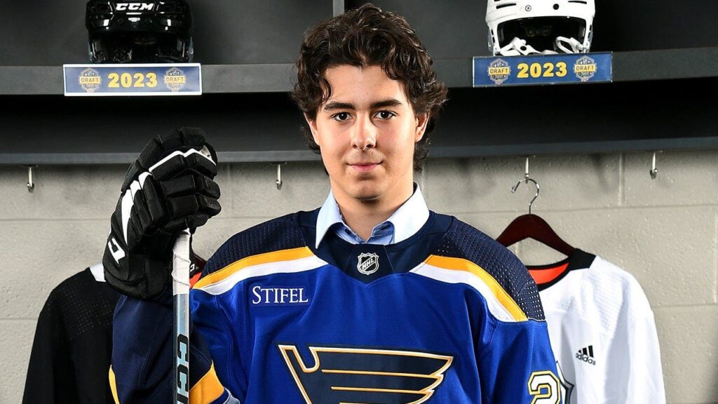 College hockey player has ‘zero chance of recovery’ after collapsing during offseason workout, lawyer says