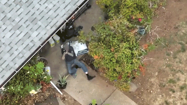 Video shows Oregon SWAT ramming tractor during standoff with shooting suspect