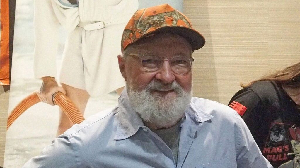 Randy Quaid slams Anne Hathaway casting in ‘Days of Thunder’ sequel