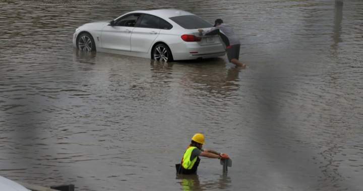 ‘A lot of work ahead’: Storm-ravaged Saskatchewan cities continue cleanup