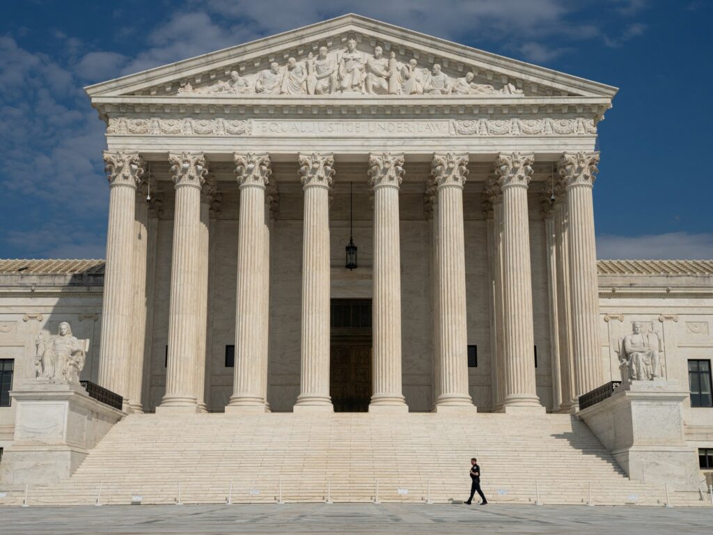 US Supreme Court blocks Trump-backed congressional map in Missouri | Courts News