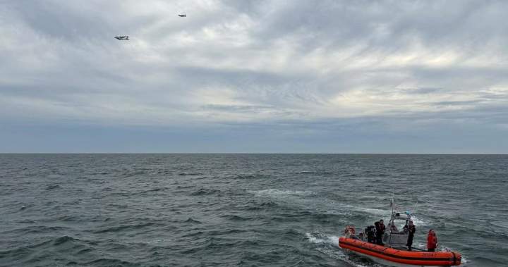 U.S. Coast Guard suspends search for missing Ontario air ambulance