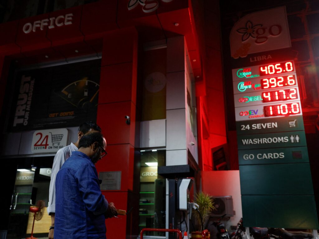 Millions of Pakistanis get government fuel relief but some miss out | Business and Economy News