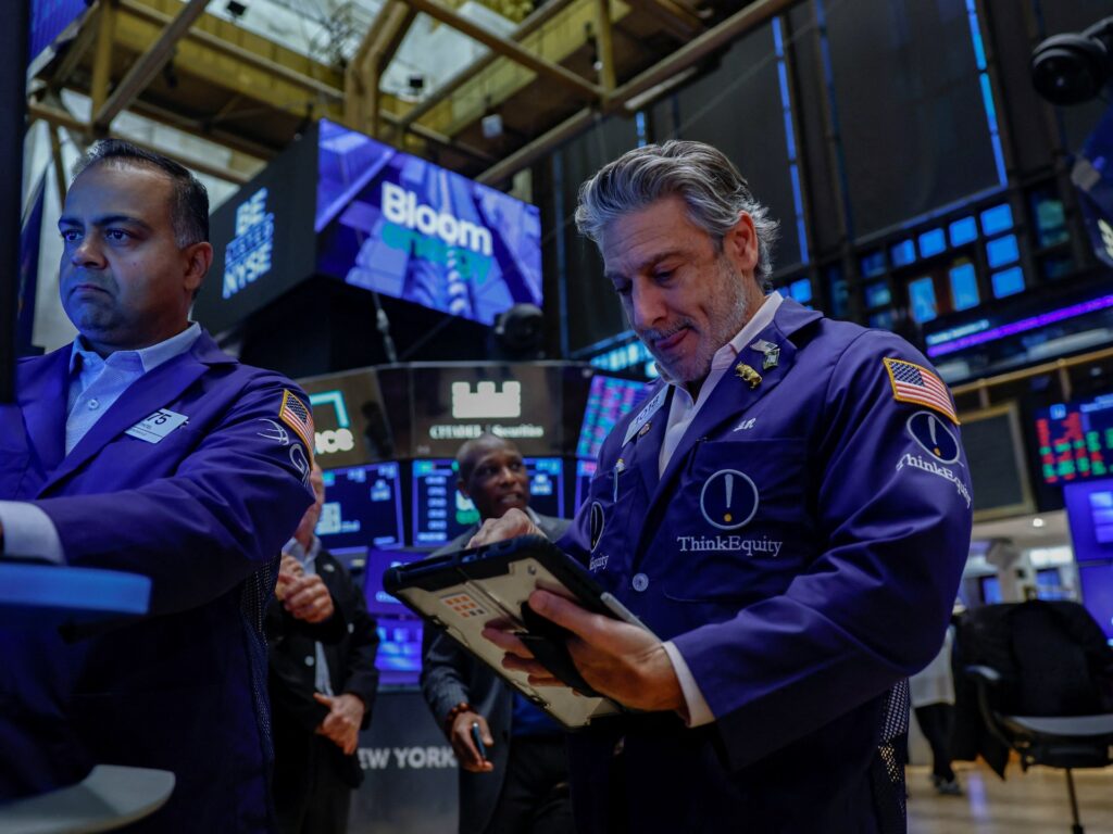 US stocks slide as oil prices fluctuate over renewed Iran war fears | Business and Economy News
