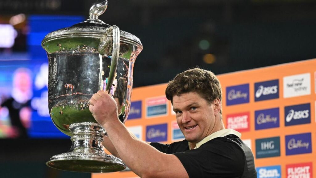 Former ABs skipper at peace with demotion