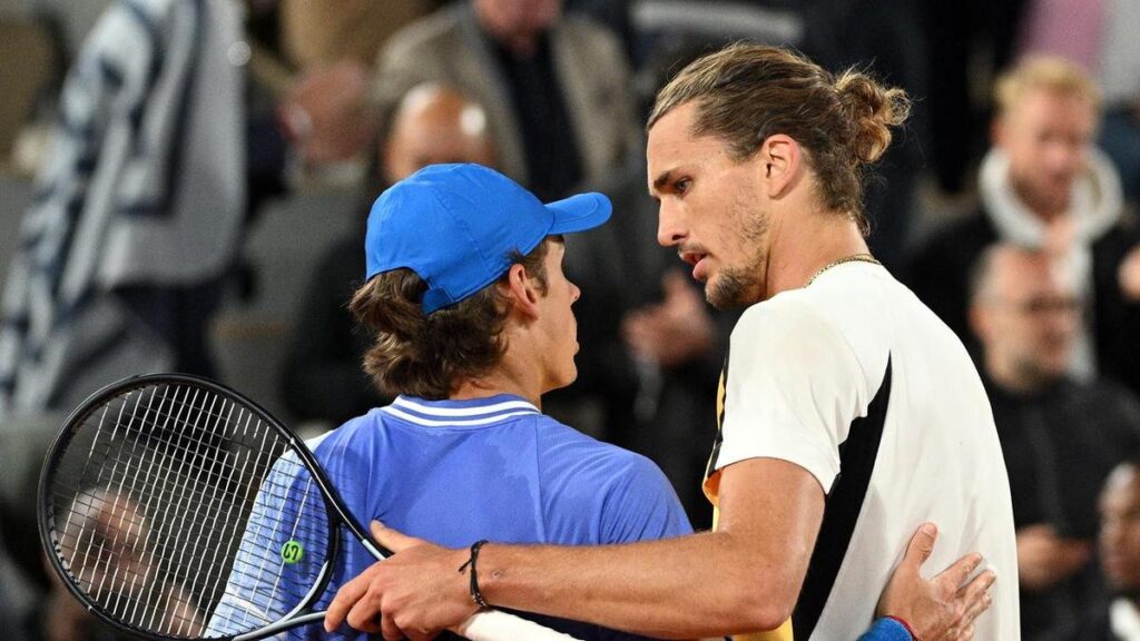 Demon set for Shanghai test against new tennis top dog