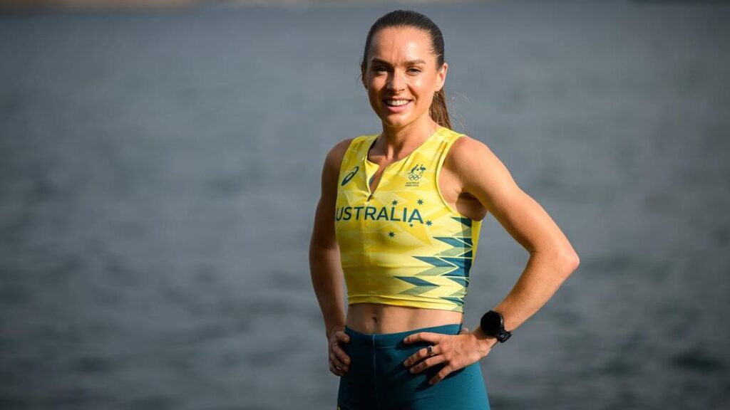 Aussie marathon record obliterated in Chicago