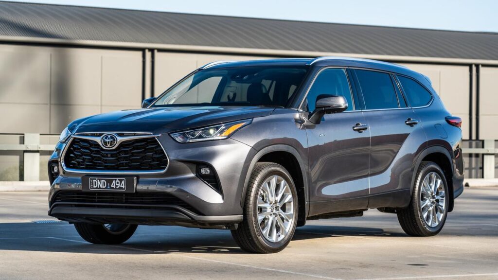 Toyota Kluger recall expanded to nearly 50,000 vehicles