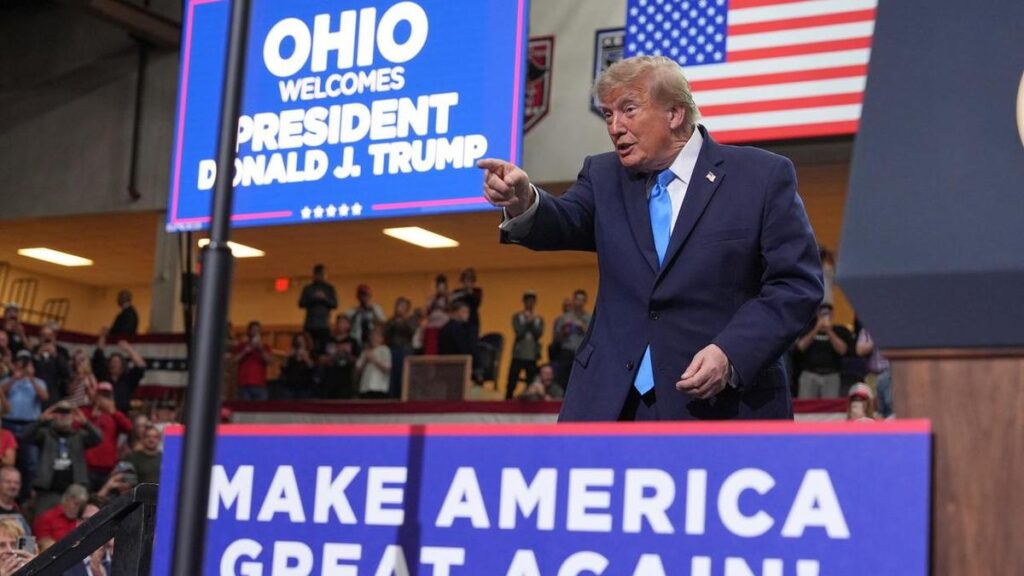 Trump announces $US90 payments for seniors on Medicare