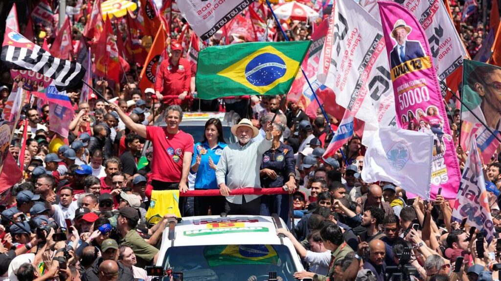 Brazil's Lula, Bolsonaro make final election pitches
