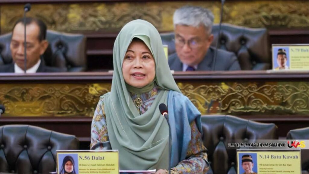 Teen arrested over axe attack on Sarawak teacher; minister urges public not to shame student