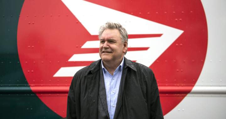 Canada Post CEO touts ‘early signs’ of recovery even as financial woes persist – National