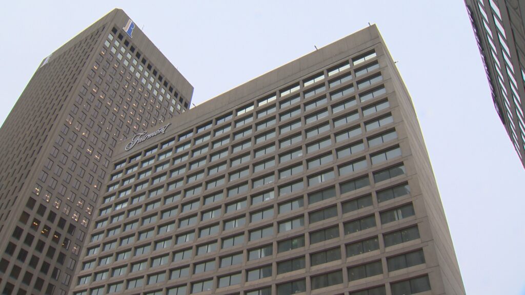Person dies after canopy collapses at Fairmont hotel construction site – Winnipeg