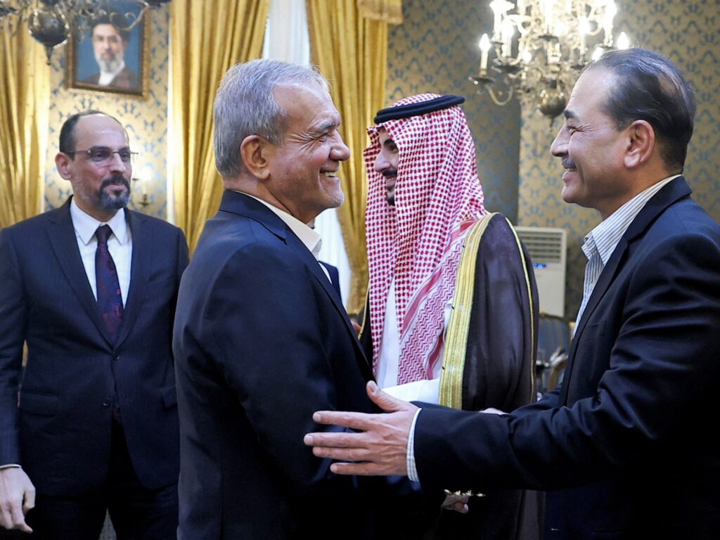 Pakistan army ‘cautiously optimistic’ about US-Iran mediation efforts | US-Israel war on Iran News