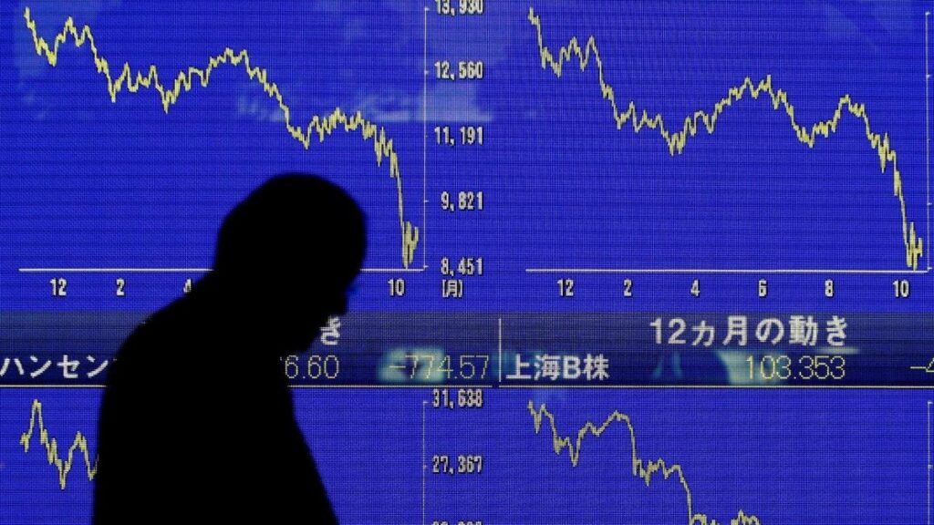 Asian stocks struggle on AI spending worries