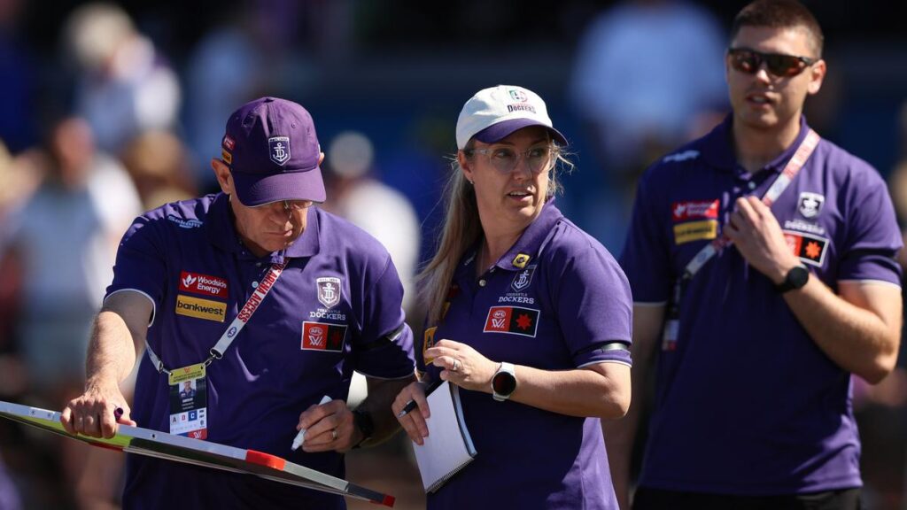 AFLW 2026: Fremantle coach Lisa Webb says the small moments cost her side in first western derby loss