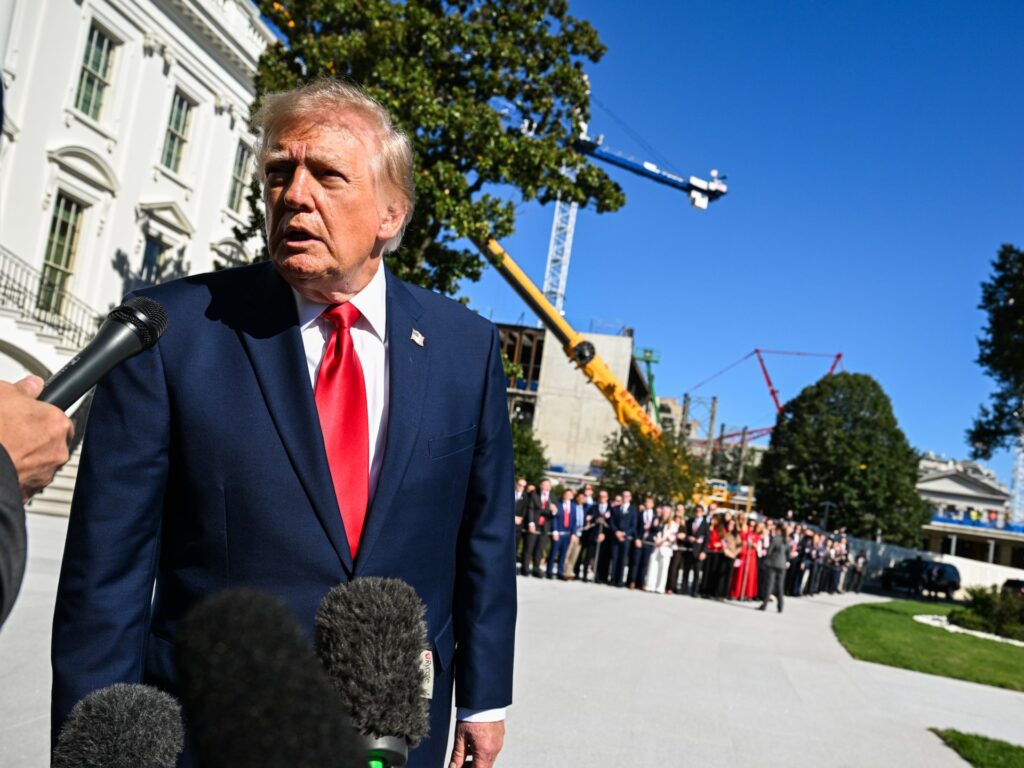 Democrats sue US President Trump over taxpayer-funded ad campaign | Donald Trump News
