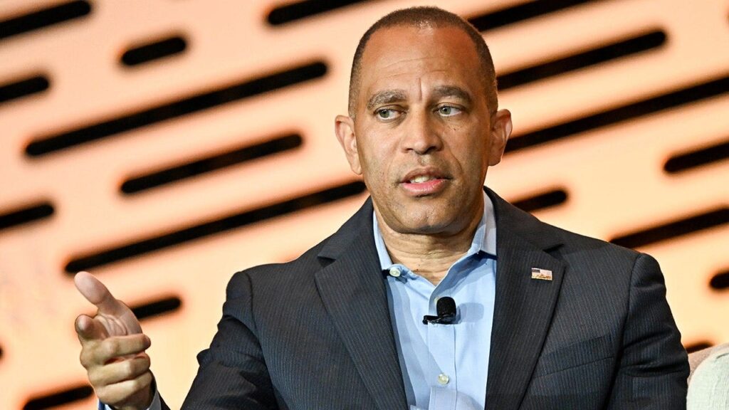 10 House Democrat-held seats that Republicans could win in midterms