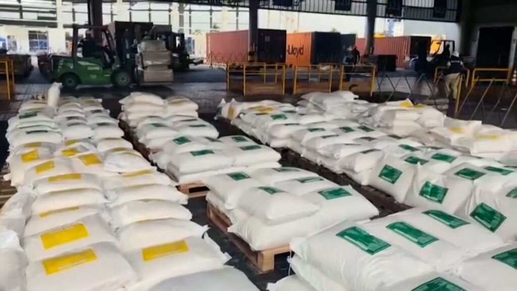 Colombia seizes 7.6 tonnes of cocaine in biggest haul in a decade | Newsfeed