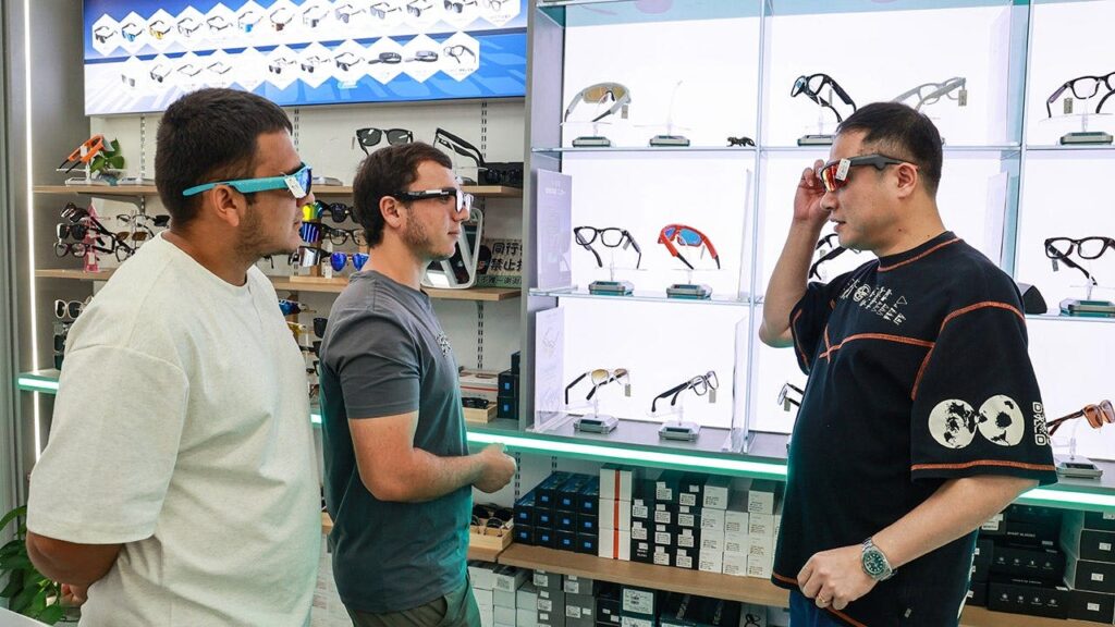 Norway may ban AI smart glasses in public places over increasing privacy concerns