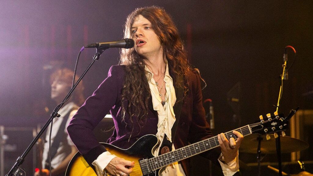Tour bus crash kills Sawyer Hill’s driver, injures band members