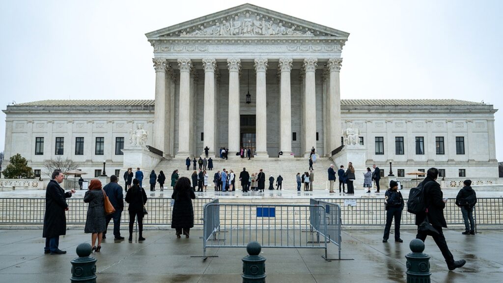 Supreme Court allows New Hampshire to reject student IDs at polls